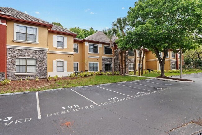 Building Photo - 2141 Portofino Pl
