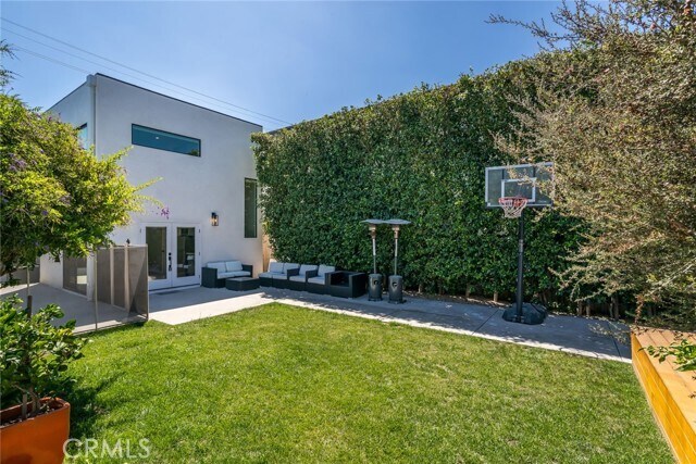 Building Photo - 1444 Stearns Dr