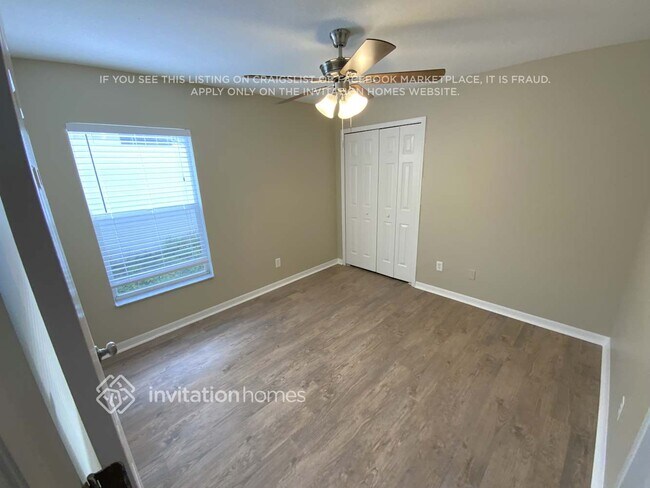 Building Photo - 7464 Oxford Garden Cir