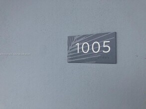 Building Photo - 16385 Biscayne Blvd