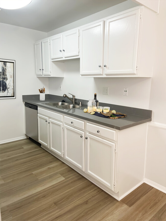 Floorplan - Burbank Village