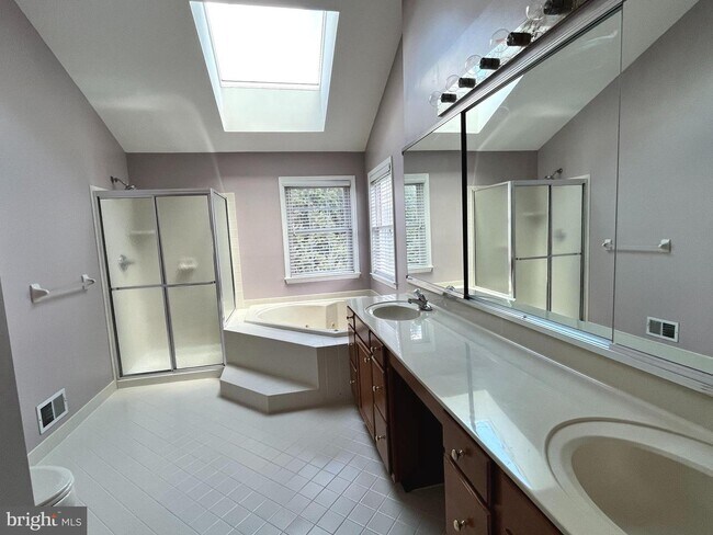 Building Photo - 210 Kimberton Dr