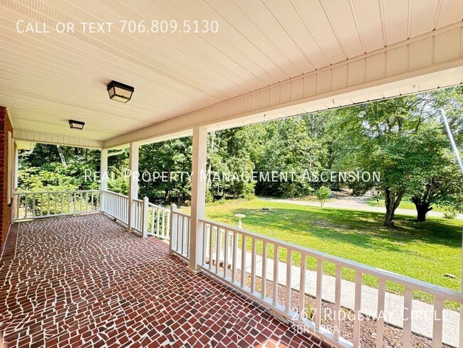 Building Photo - 267 Ridgeway Cir