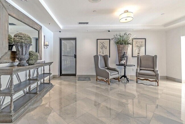 Building Photo - 575 Crandon Blvd