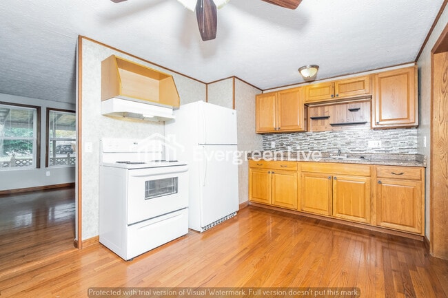 Building Photo - 3594 Rockledge Dr