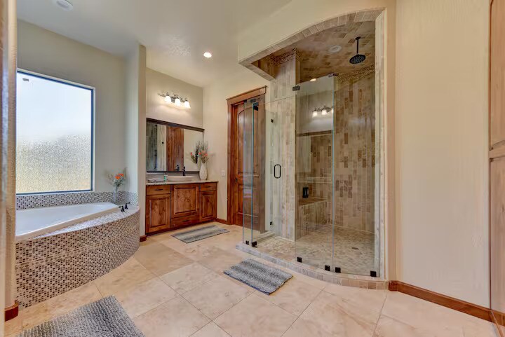 Building Photo - 143 Skyforest Dr