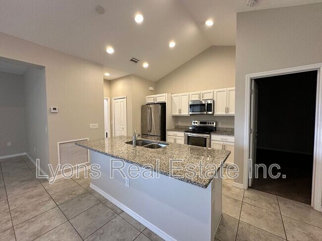 Building Photo - 18463 Van Nuys Cir