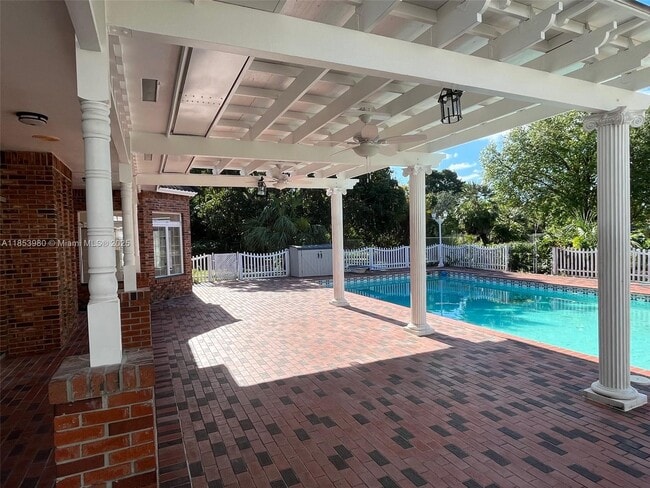 Building Photo - 14790 SW 184th St