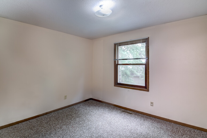 Building Photo - 4528 Speros Ln