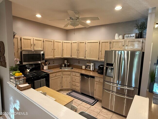 Building Photo - 3806 Corral Ct