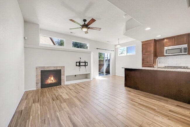 Building Photo - $1,999 - 3 Bed, 2.5 Bath Townhome in CO Sp...