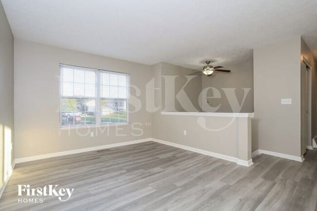 Building Photo - 8 Sandpiper Ct