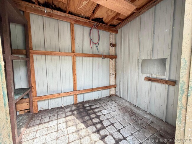 Building Photo - 8748 Sunset Dr