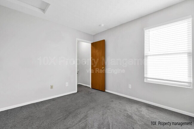 Building Photo - 1380 Chickweed St