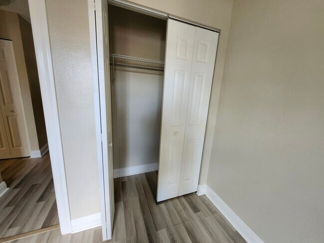 Building Photo - 2912 Westmoreland Ct