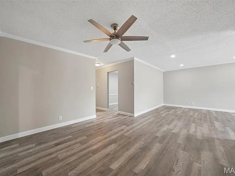 Building Photo - 1279 Guelbreth Lane