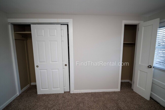 Building Photo - 805 Hamilton St