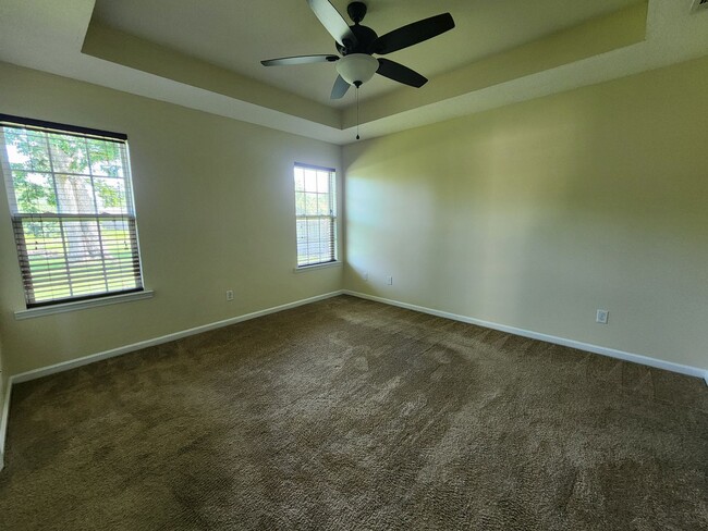 Building Photo - 70 Mill Pond Pl