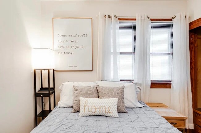 Building Photo - 2173-75 S 69th St