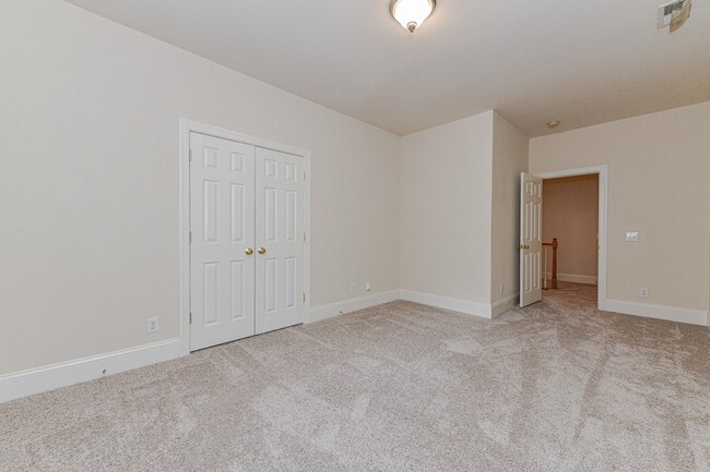 Building Photo - 3420 Archdale Dr