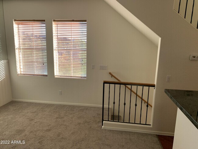 Building Photo - 3031 W Sand Flower Dr
