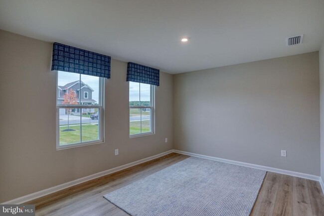 Building Photo - 99 Galena Rd