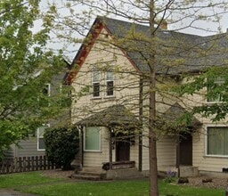 Building Photo - (488) 15th Street Apartments - 1 Bedroom /...