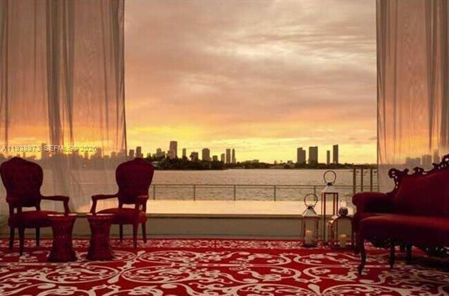 Building Photo - 1100 West Ave