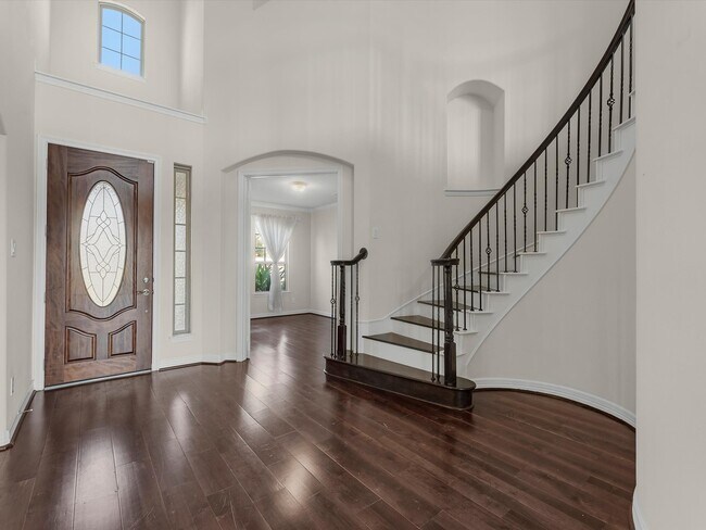 Building Photo - 2311 Cranbrook Ridge Ln