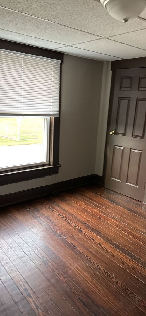 Building Photo - **Deposit Special $500** 526 Brandt 3BR/1B...