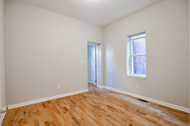 Building Photo - 1313 N 53rd St