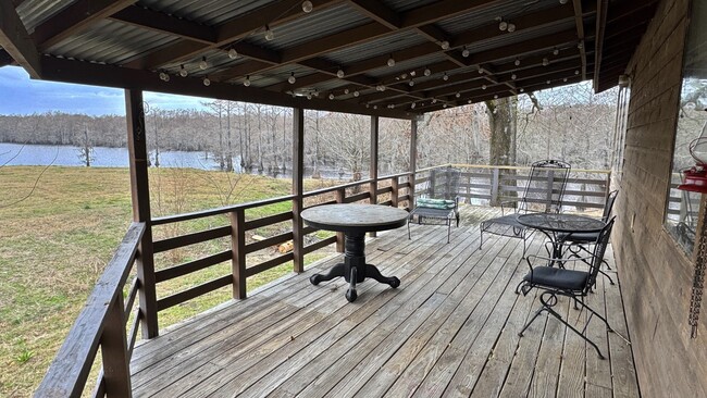 Building Photo - 132 Highway 3033