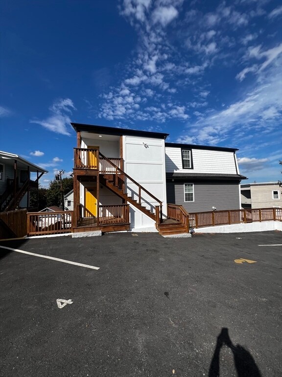Building Photo - 12 Nashua St
