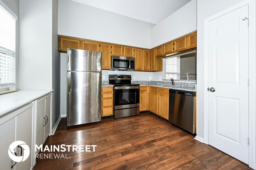 Building Photo - 3028 Glenboro Dr