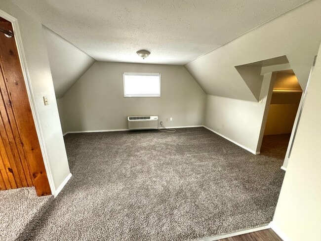 Building Photo - 316 N Sprigg St