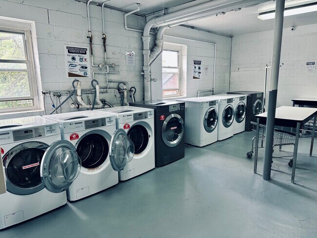 Laundry room - 1465 68th St