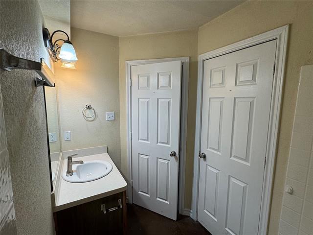 Building Photo - 7731 Stanley Ct