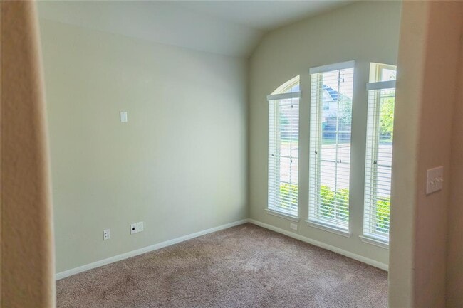 Building Photo - 918 Marigold Park Pl