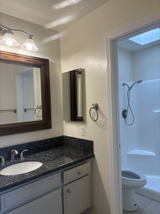 Building Photo - Lovely San Marcos Home