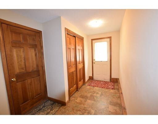 Building Photo - E52 Scotty Hollow Dr