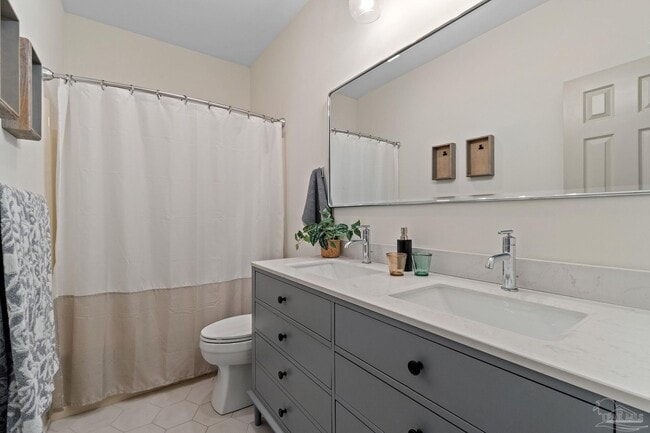 Building Photo - 3244 Cobblestone Dr