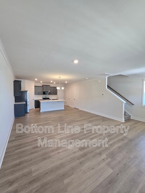 Building Photo - 2000 Harlequin Dr