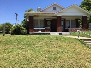 Building Photo - Spacious 2 Bedroom in North Memphis