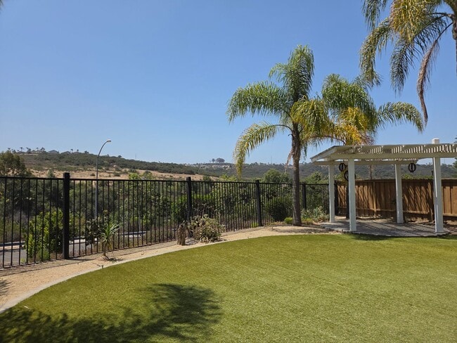 Building Photo - Gorgeous Upgraded Sabre Springs Home