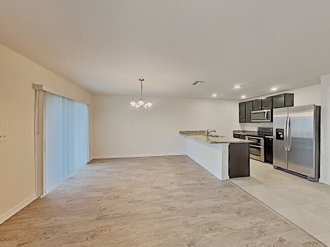 Building Photo - 7774 Broad Pointe Dr