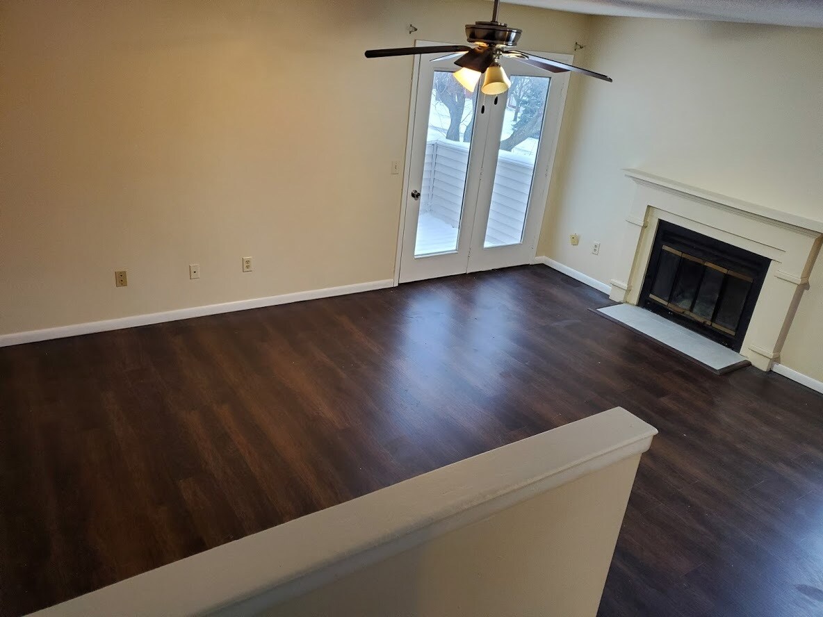 Building Photo - 5231 Dakota Dr