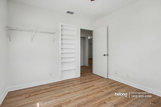 Building Photo - 403 Virginia St