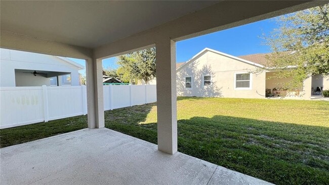 Building Photo - 15079 Evergreen Oak Loop