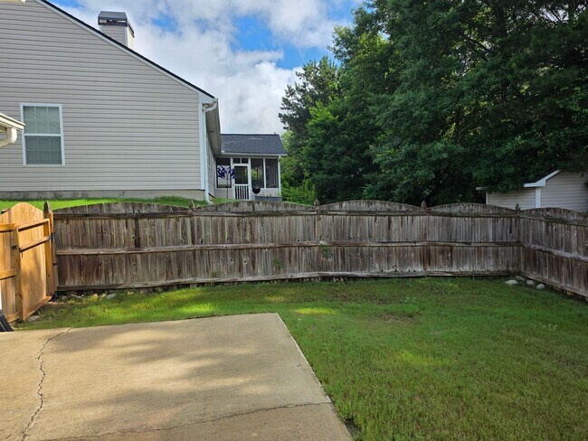 Building Photo - Nice 3 bed 2 bath Ranch located in Dallas