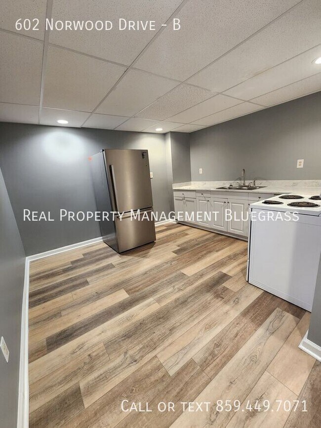 Building Photo - 602 Norwood Dr